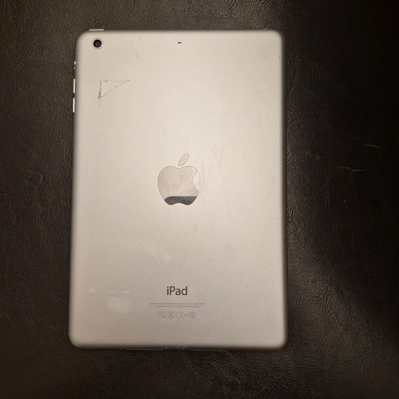 Apple IPad Mini 2nd Gen - Picture 2 of 4